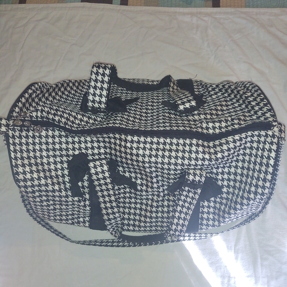 Houndstooth Bags Houndstooth Extra Large Duffle Bag Poshmark